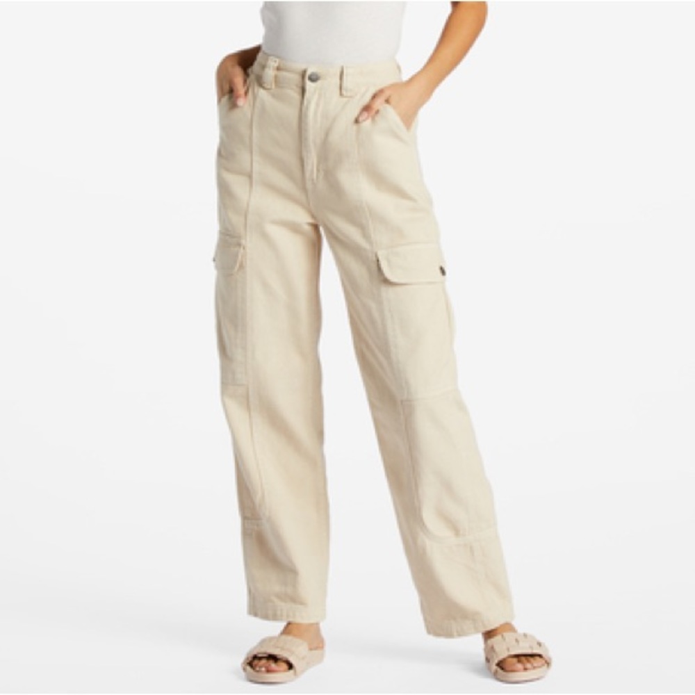 Billabong off white cargo pant